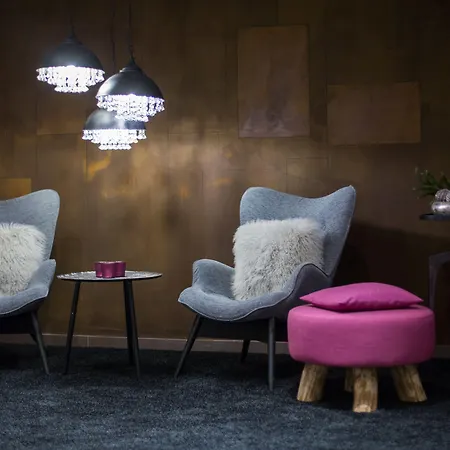 Two Timez - Boutique - With Ac Zell am See