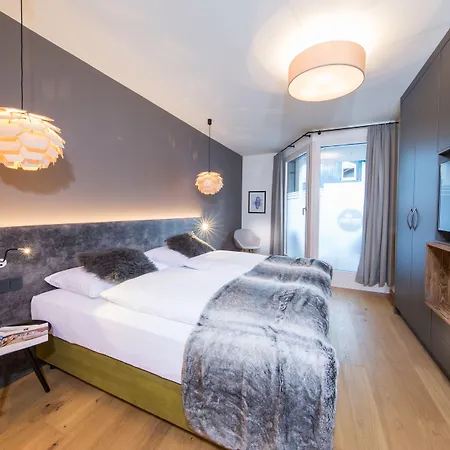 Two Timez - Boutique - With Ac Hotel Zell am See