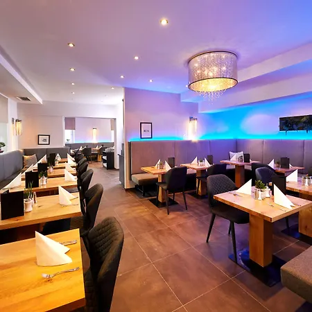 Two Timez - Boutique ホテル