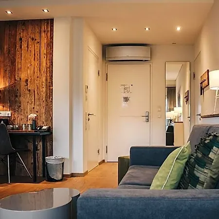 Hotel Two Timez - Boutique - With Ac 4*