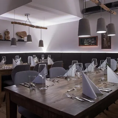 ホテル Two Timez - Boutique ツェル アム ゼー