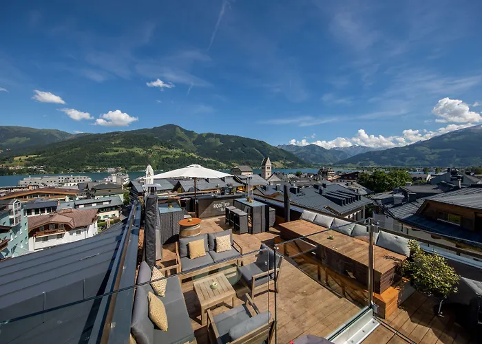 Отель Two Timez - Boutique