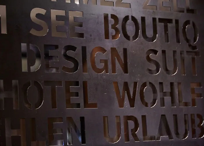 Two Timez - Boutique 4* Целль-ам-Зе