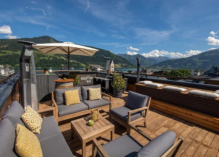 Two Timez - Boutique Отель