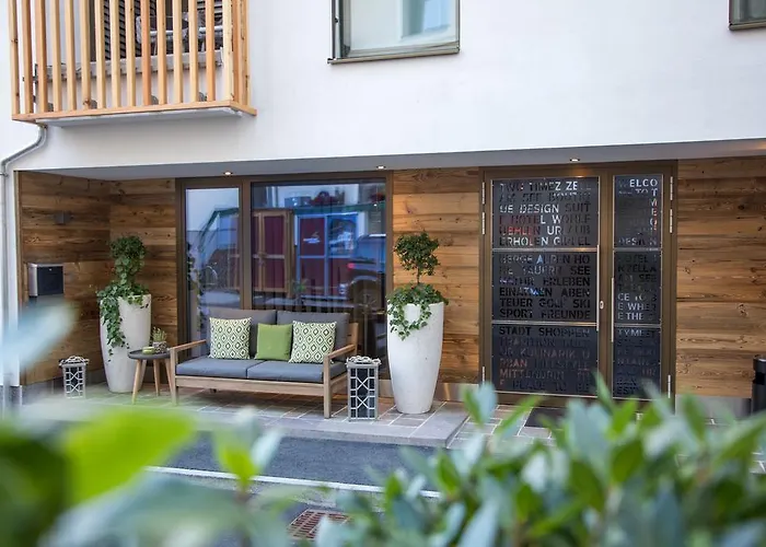 Two Timez - Boutique Целль-ам-Зе