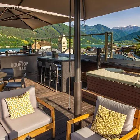 Two Timez - Boutique Hotel