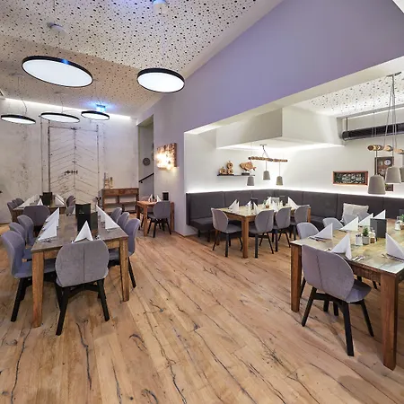 Hotel Two Timez - Boutique Zell am See