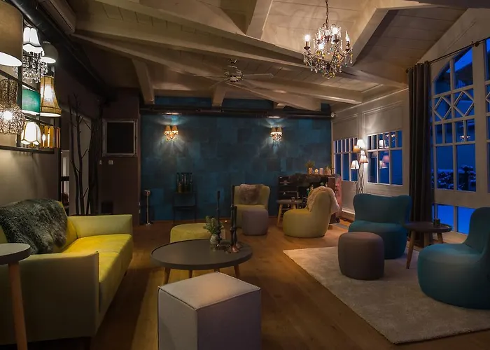 Two Timez - Boutique ホテル ツェル アム ゼー